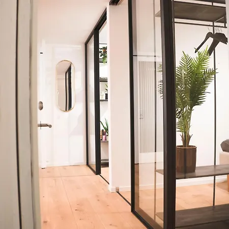 6 Prs Renovated Nyhavn I Exclusive & Rare Find Апартаменты *